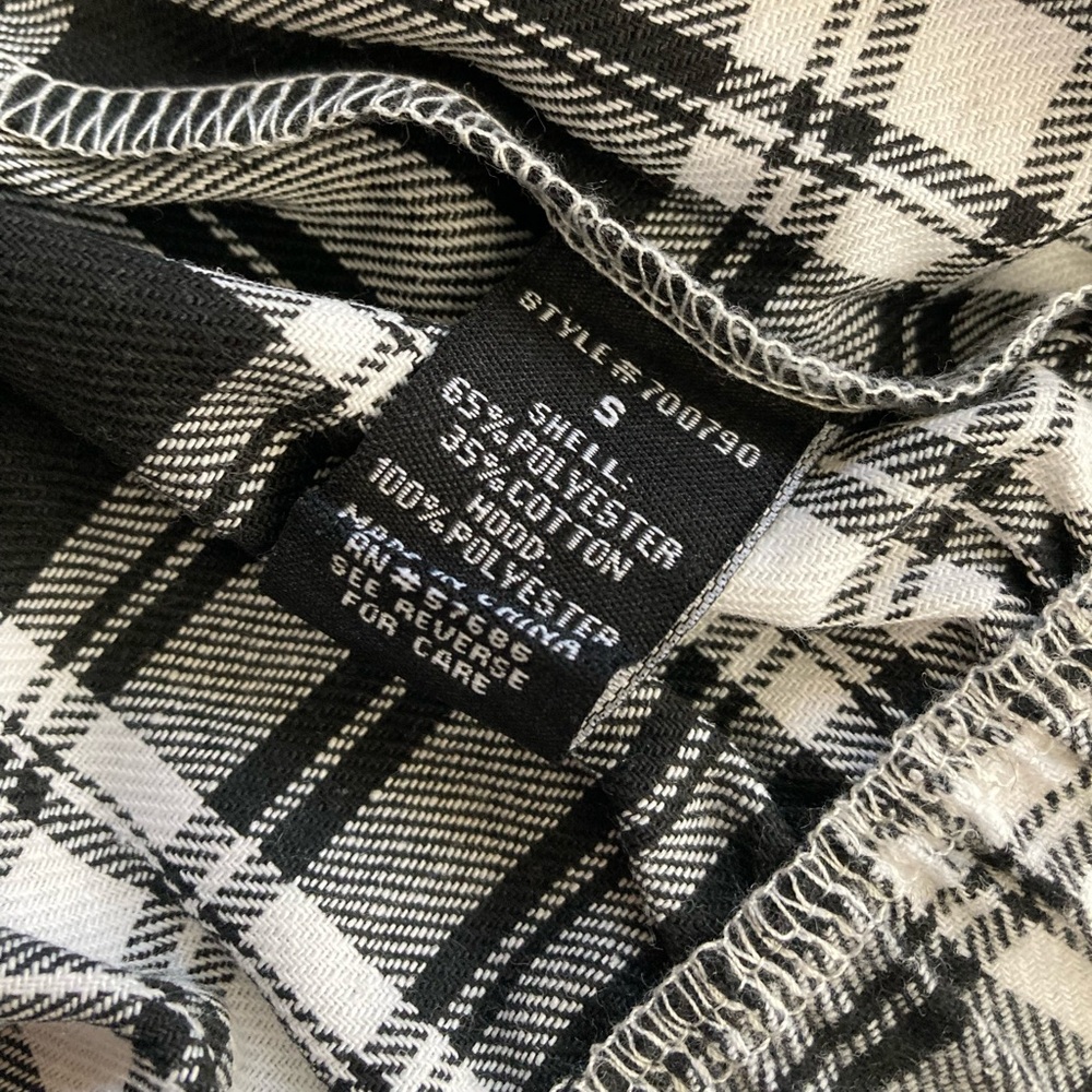 NEW LOOK | NWT Women’s Plaid Cropped Zip Up Hoodie - Picture 6 of 6